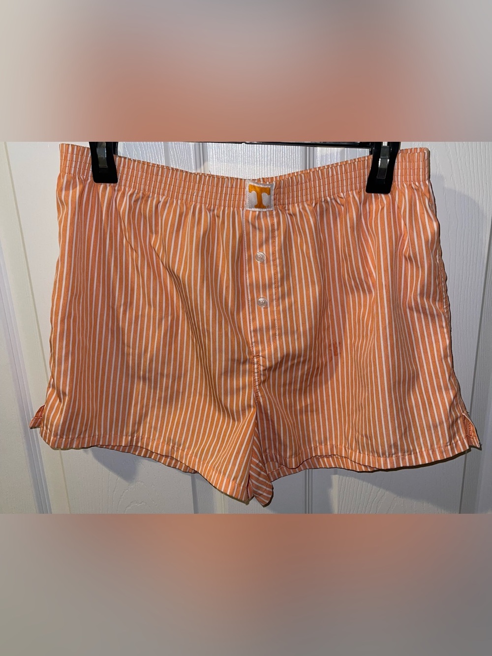 Liv Casual Tennessee sleep shorts Women’s  medium